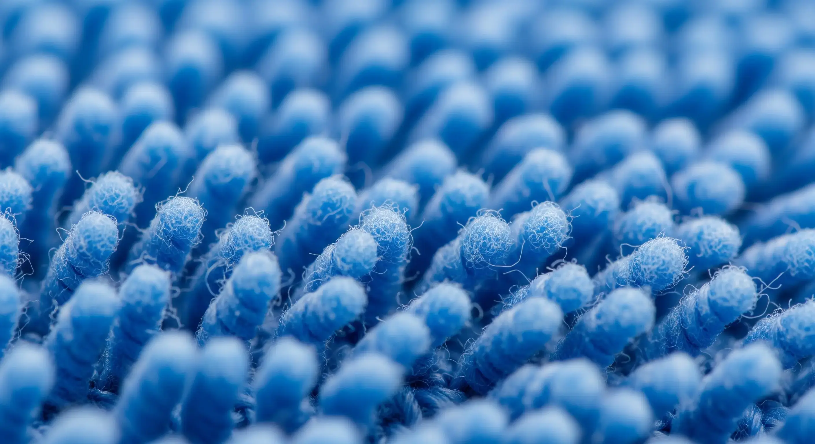 mikrofiber-bezin-yapisini-gosteren-yakin-cekim